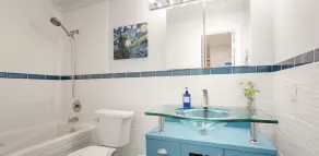 3 BR, 2 Bath Condo just a few steps to the Beach! - Image 3