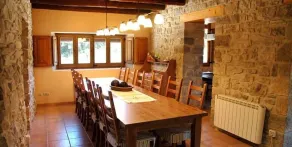 Brilliant, Catalan Holiday Home w/ Private Pool - 5 bedrooms, 5 bathrooms - Image 4