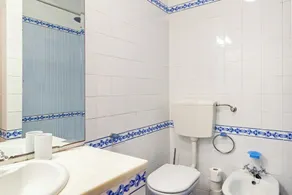 Lovely 2 Bed Apt w/Terrace nr Cascais - Image 3