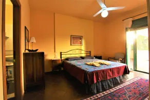 Mellan Catania och Syracuse, landsbygdsvilla med privat pool 1 km från stranden - Image 3