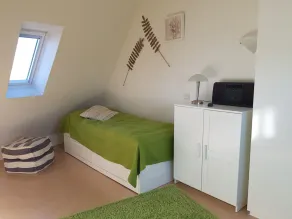 30 m til stranden, lyse lejlighed med sydvendt altan, strand stol, indendørs pool og sauna - Image 5
