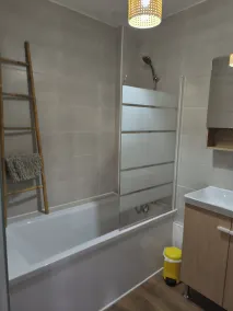 Le Sunny - Spacious, renovated duplex apartment - Image 2