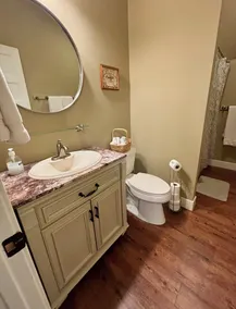 PERUSER VORES UTROLIGE ANMELDELSER!  Creekside Cottage venter på dit besøg! - Image 3
