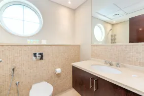 Dubai Marina Jumeirah Park Villa 6 bdr private pool 3 km near beach! - Image 4