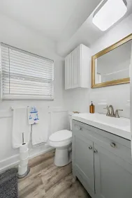 Waterway Vista Suite Pet Friendly Boat Dock - Image 2