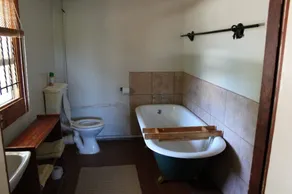 Trackers Inn - Image 3