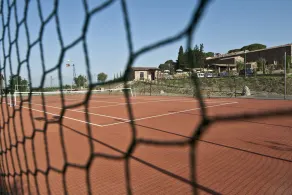 Zweizimmerwohnung in einem charmanten Steindorf mit Swimmingpool, Tennis, auf dem Land in der Nähe des Meeres und Dienstleistungen - Image 5