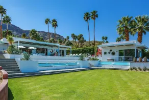 'The Bird House' of Rancho Mirage - A Swanky Poolside Paradise - Image 5