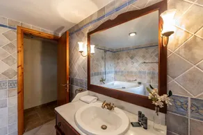 Troodos Mature Pine Chalet - Image 4