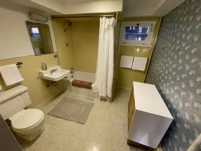 Sunset House Lower Level - Image 4