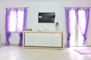 IzzHome Regina Margherita - Image 2