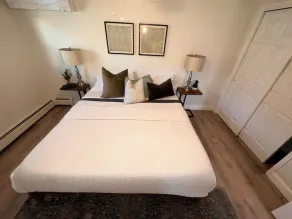 Create Memories at our Modern Waterfront 1 BR Apartment: Hike, Sip Wine, Relax!  - Image 5