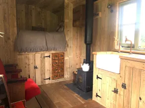 Shepherds Hut - Image 2