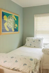 Moon Baby 2 bed 2 bath - Grayton, Red Bar - Image 4