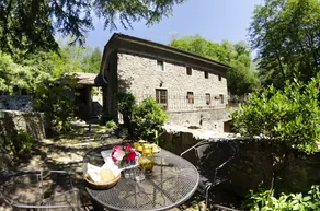 Landhaus in Bagni Di Lucca mit 3 Schlafzimmern 7 Schlafplätzen - Image 4