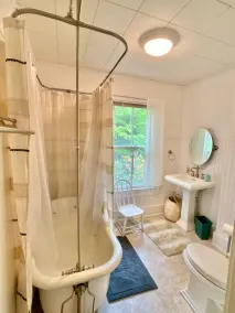 Large Family Home That Sleeps 16 Located Only 20 Minutes from Asheville - Image 3