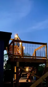HOT TUB, ROOFTOP PATIO AND SUNSET LAKE VIEWS!!! Dogs welcome! - Image 2