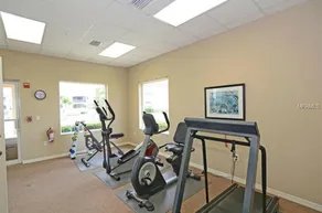 Newer Beautiful Condo à proximité des plages - Image 3