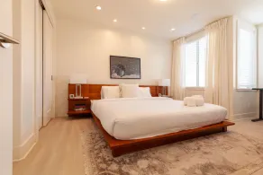 Luxury Beachfront Condo (2) - Image 4