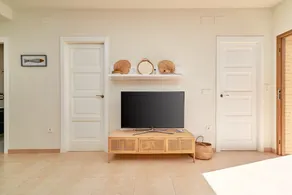 Appartamento 'Rosa Náutica La Herradura' con piscina in comune e Wi-Fi - Image 2