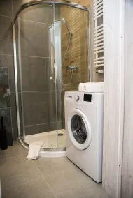 EASY RENT Apartments - BUSINESS CENTER 39, 24h Check-in - Image 3