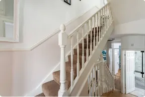 Stylish Fulham Apartment – 3-Bed, 2-Bath Flat with Easy Access to London Sites - Image 2