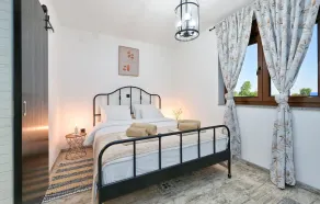 Lovely Home In Pitomaca - Image 5