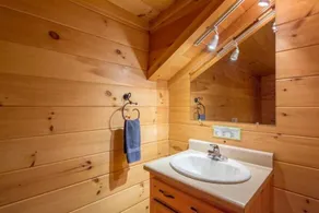 Southern Comfort Cabin- 8 Guests, 3 BR, 2.5 BA, Hot Tub, WiFi- Hocking Hills - Image 2