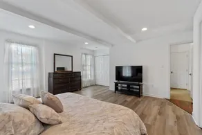 Relaxing Mountain & Water Views w/a Pool -10 minutes to Harrisburg - Image 4