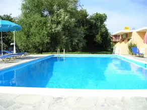 Estúdio duas camas com piscina - Image 5
