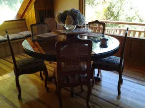 Swiss Chalet style home - Image 4