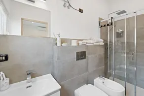 Ferienhaus \"Villa Matteo Suite\" mit Meerblick, Gemeinschaftspool und WLAN - Image 2