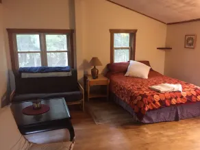 Privat stuga belägen på en bondgård Cidery + Winery + Farm - Image 2