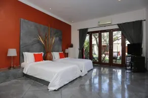 7 Bedrooms Villa in Canggu Bali (Villa Andaman) for 14 pax - Image 4