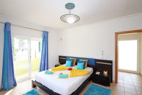 Retreat w/ heatable pool & sea view, Carvoeiro - Image 3