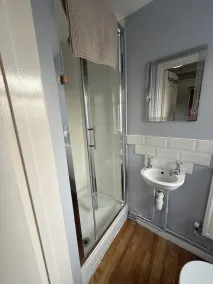 Charming 2 bed cottage in the heart of Canterbury with parking nearby - Image 5