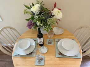 Idyllic North Cotswolds Cottage for Couples (and dogs!) - Image 3