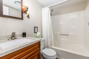 Fox Wood Path Getaway - Image 2