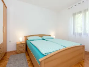 Lovely apartment for 4 people with WIFI, A/C, TV, terrace and pets allowed - Image 4