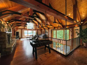 Luxuriöse Timber Frame Mountaintop Lodge, atemberaubende Aussicht, 5 Suiten, Chefküche - Image 2