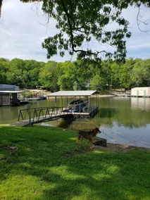 Waterfront Cottage!  Dogs welcome!  Have Fun, Relax and enjoy the lake! MM8 - Image 2