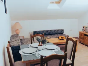 One Bedroom Apartment with Bacony and Sea View - Image 4