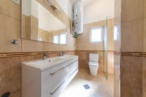 Lovely 2Bdr Villa Dora in in Peaceful Atmosphere - Image 2