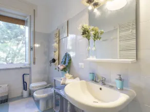 Cosy apartment for 4 people with WIFI, TV, balcony and pets allowed - Image 3