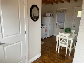 The Little House - Image 5