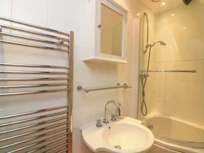 Blackstone Cottage - Image 2