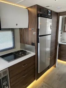 2020 RV for 6 right on the Seneca Lake Wine Trail - Image 5