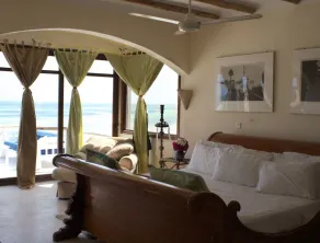 A Private Paradise on the Ocean! - Image 4