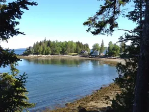 ~ Peaceful And Quaint Family Cottage On An Island In Maine ~ - Image 4