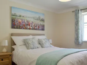 3 bedroom accommodation in Faberstown, near Andover - Image 4